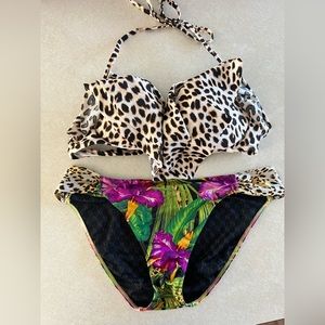 Victoria’s Secret bikini